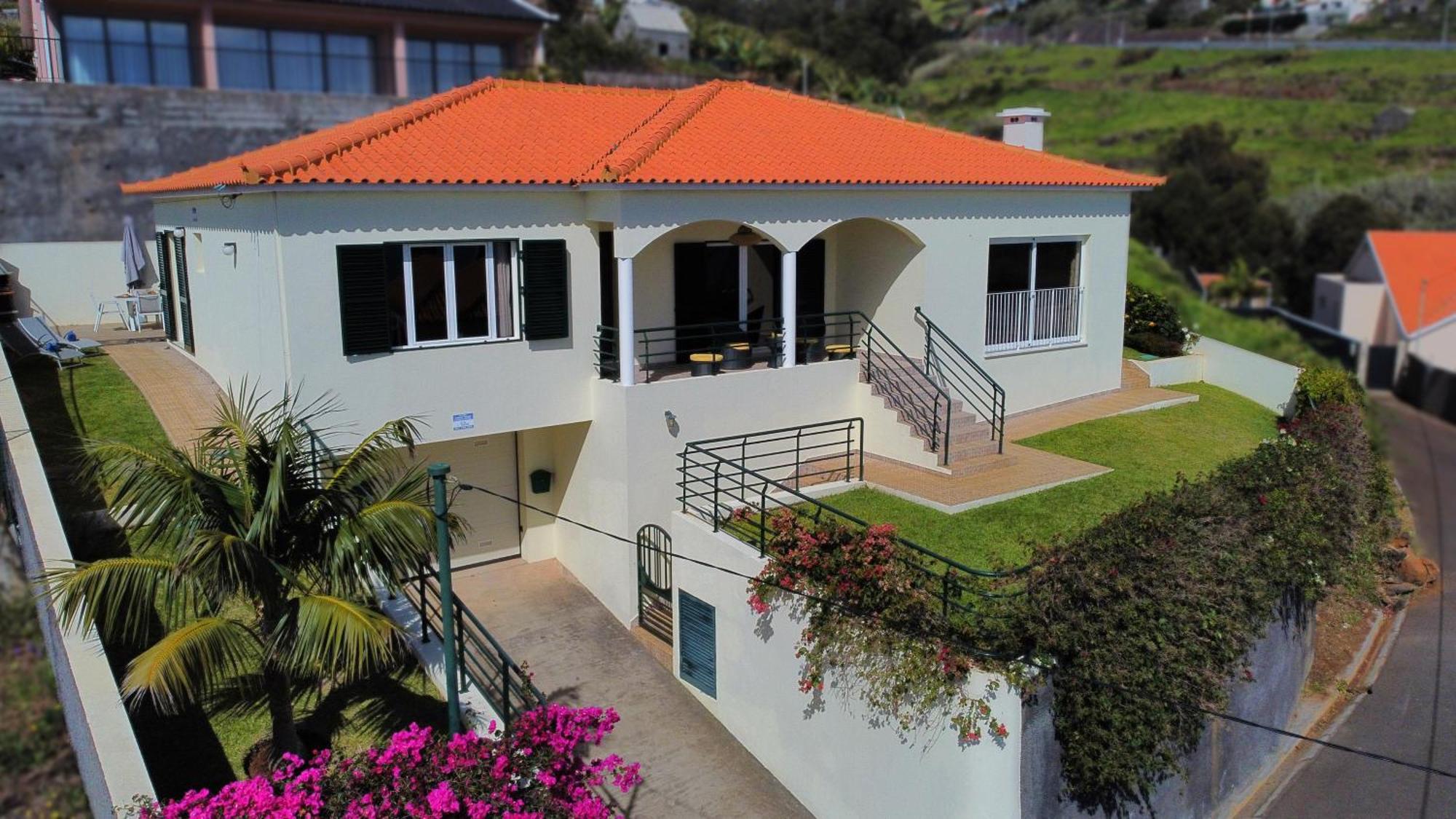 Casa Eleanor By Lovelystay Calheta  Exterior foto